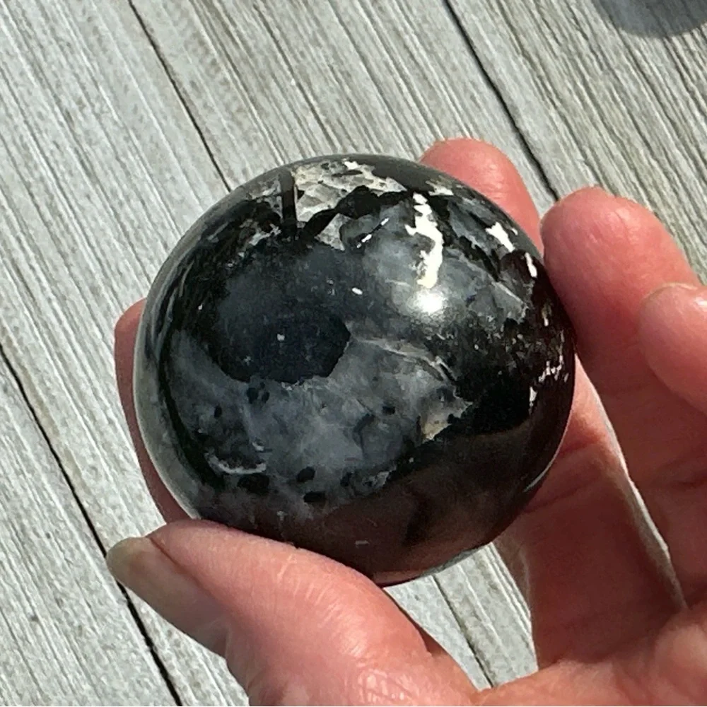 Genuine 975.00 Cts Rutile Quartz Healing Sphere